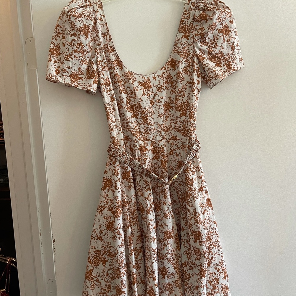 Gorgeous dress by Caroline Constas